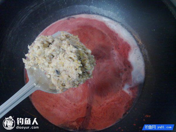 河流鱼口稀少的秘制饵料制作（附渔获）